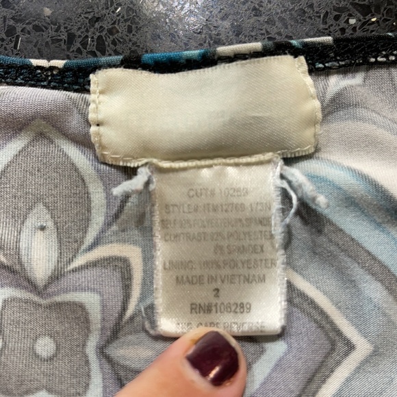 2x geometric tank top #2017 - Picture 2 of 3